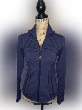 Lululemon Define Deep Navy Blue Zip Up Fitted Atheltic Yoga Gym Preppy Jacket 6